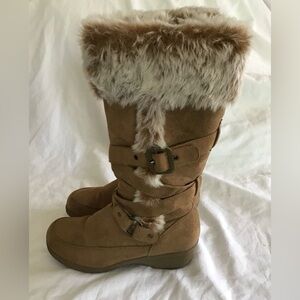 Girls Tan Fur-Lined Boots